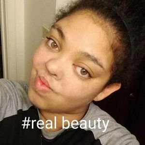 Meet your Posher, Janelle